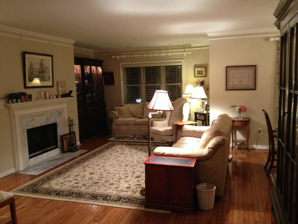 unit216 Old Greenwich Gables