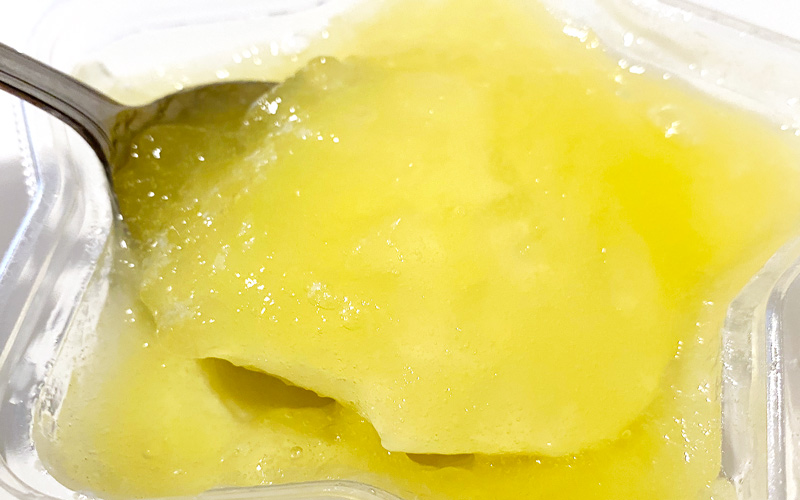 コンクリートの表面に黄色い食べ物 | 無料の写真 セブン】みんな食べてる黄色い食べ物… 可愛すぎると話題沸騰中♡ | Oggi.jp