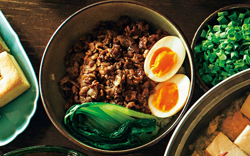 ゆで卵ダイエット」は1日何個が正解？管理栄養士に聞く「簡単レシピ」と注意点 | ヨムーノ ゆで卵1個のカロリーとは？ 1日何個までOk？ ダイエットに向いている理由も解説 | Oggi.jp | Oggi.jp