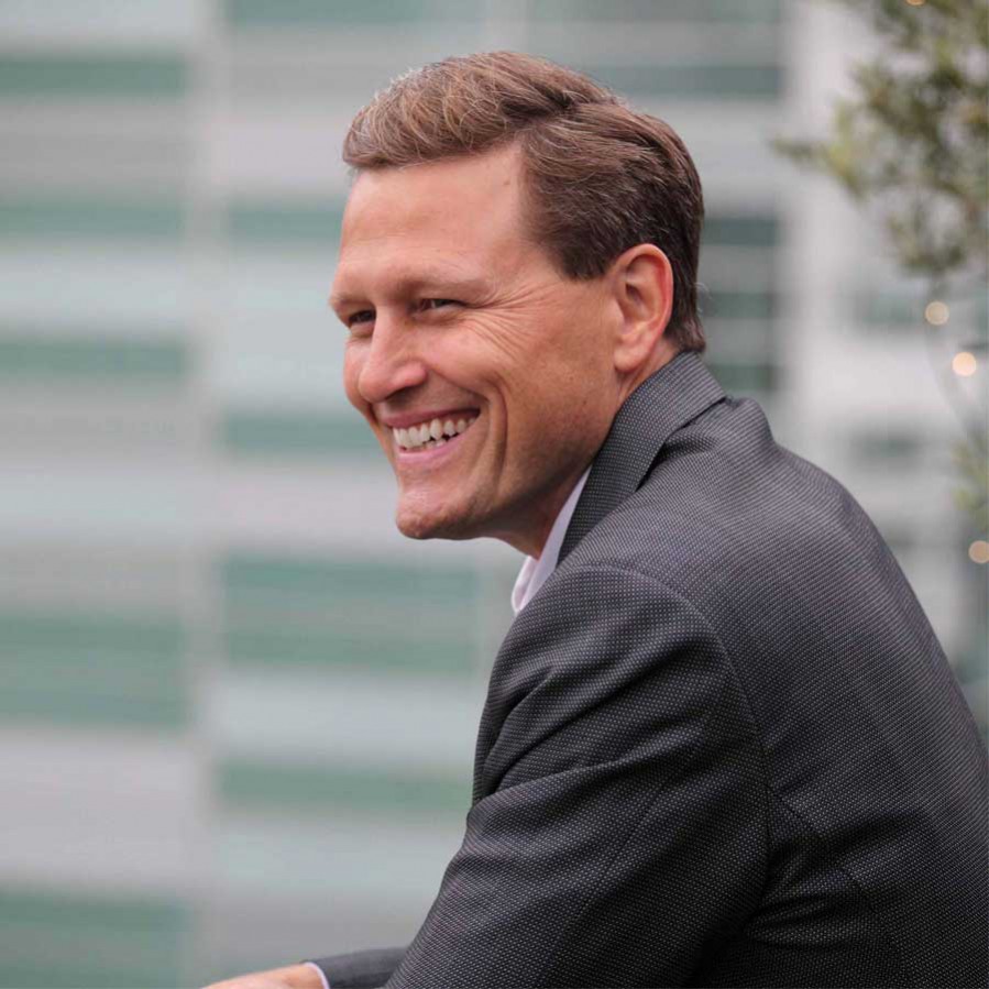 13 FACTS ABOUT DAVID BALDACCI AND MEMORY MAN Land Of Books(019)