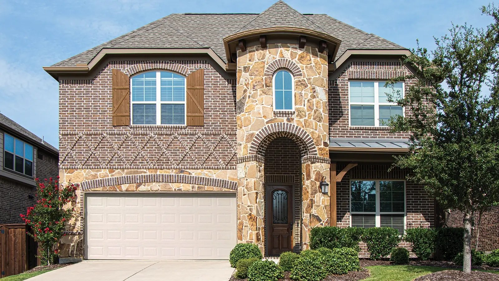 Traditional Steel Garage Doors Overhead Door Company of Eugene