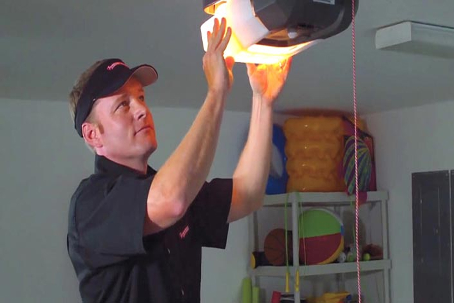 Residential & Commercial Garage Doors, Products, & Services Overhead