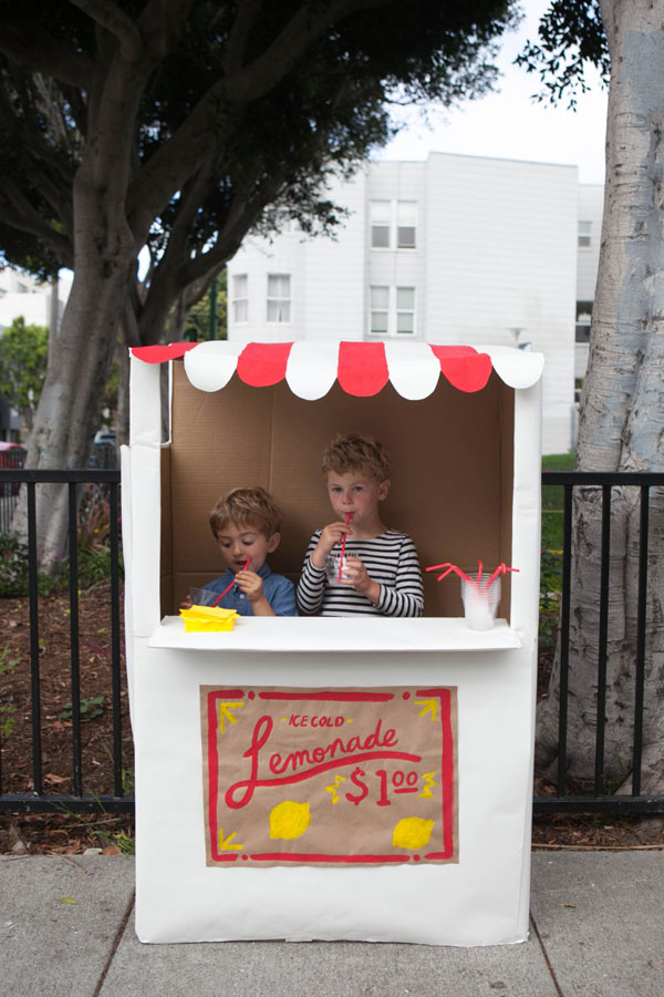 DIY Friday Cardboard Lemonade Stand » Bellissima Kids Bellissima Kids