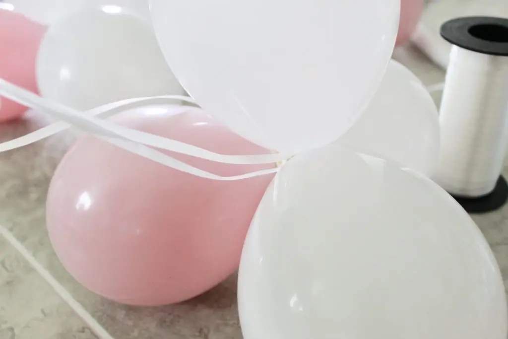 Balloon Hoop Tutorial Oh How Charming by Lauren