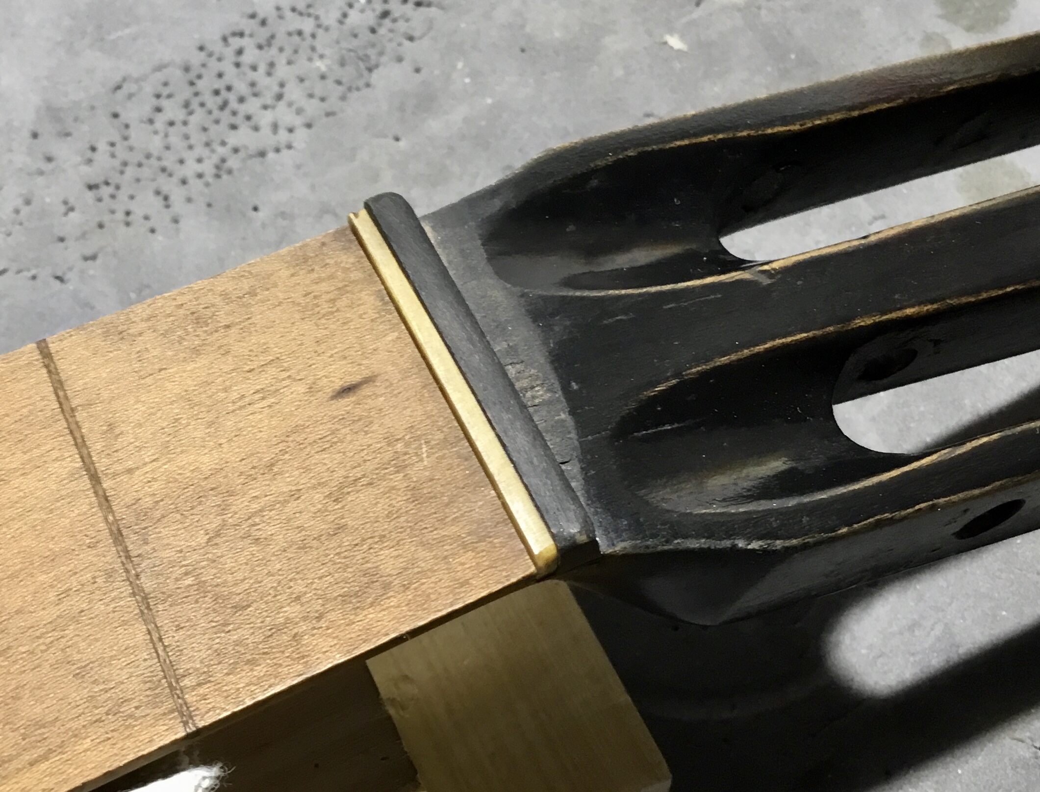 Guitar Repair in Prague Restoration and Repair of Guitars, Banjos and