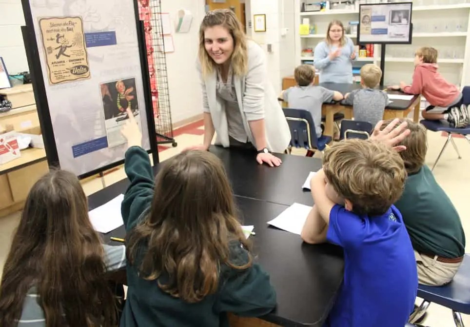 23 Fun Indoor Classroom Games