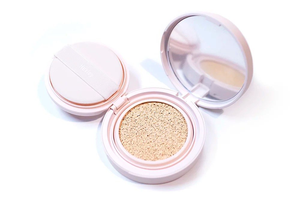 Review Moist Cushion (Huxley) Oh My Stellar!