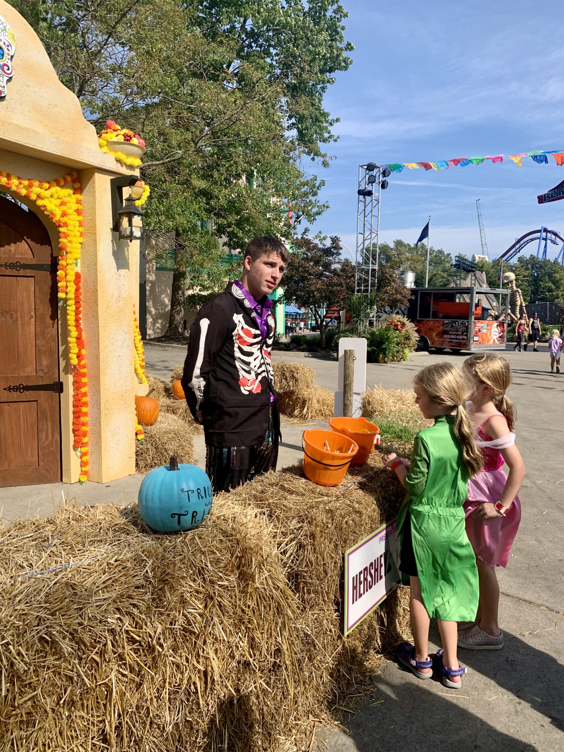 Kings Island Tricks and Treats Fall Fest Southwest Ohio Parent Magazine