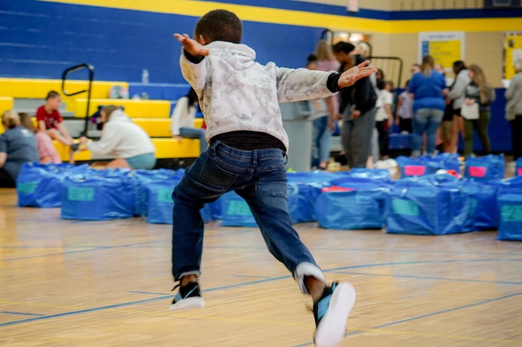 Local Spotlight Shoes 4 the Shoeless Southwest Ohio Parent Magazine