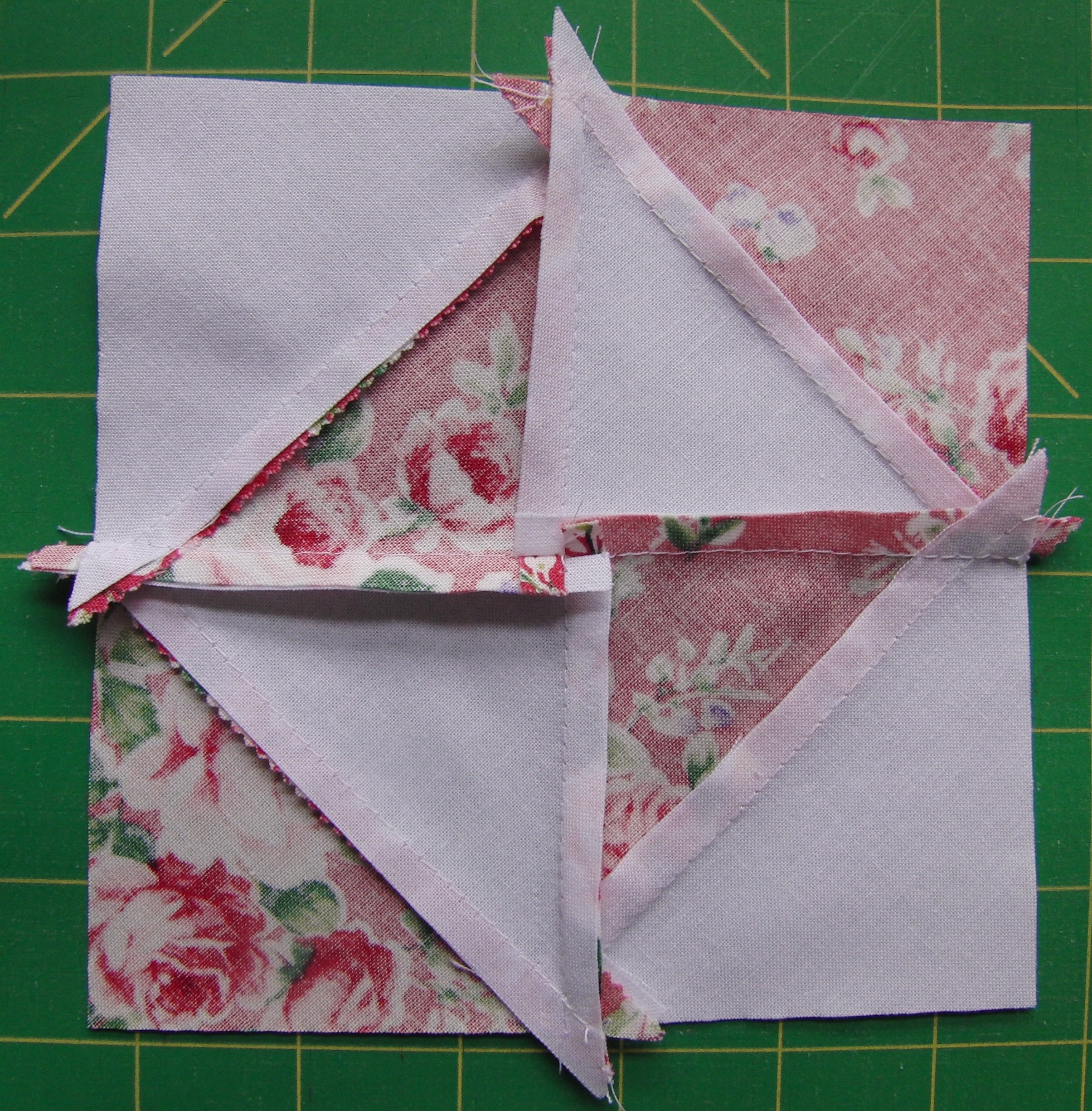 Gift Box Quilt WIP Report Oh Sew Tempting