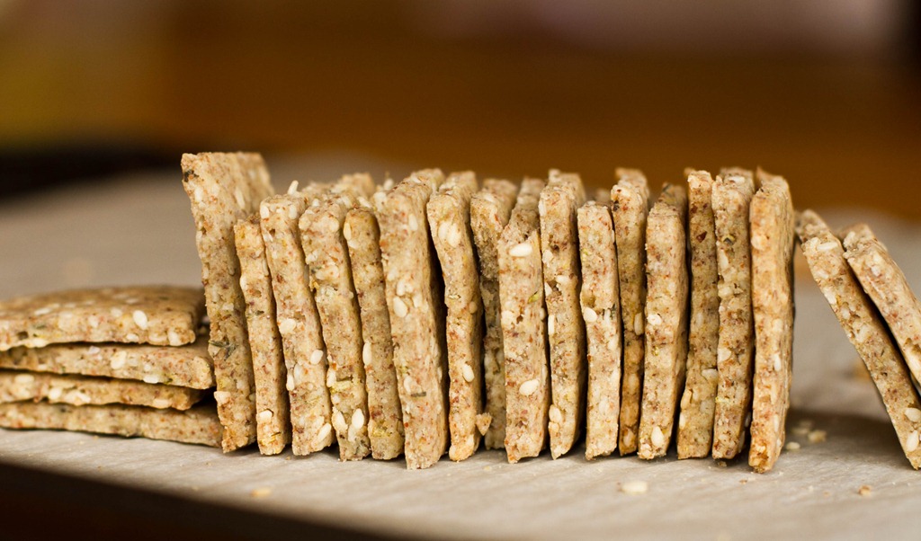 Easy Vegan & GlutenFree Crackers Oh She Glows