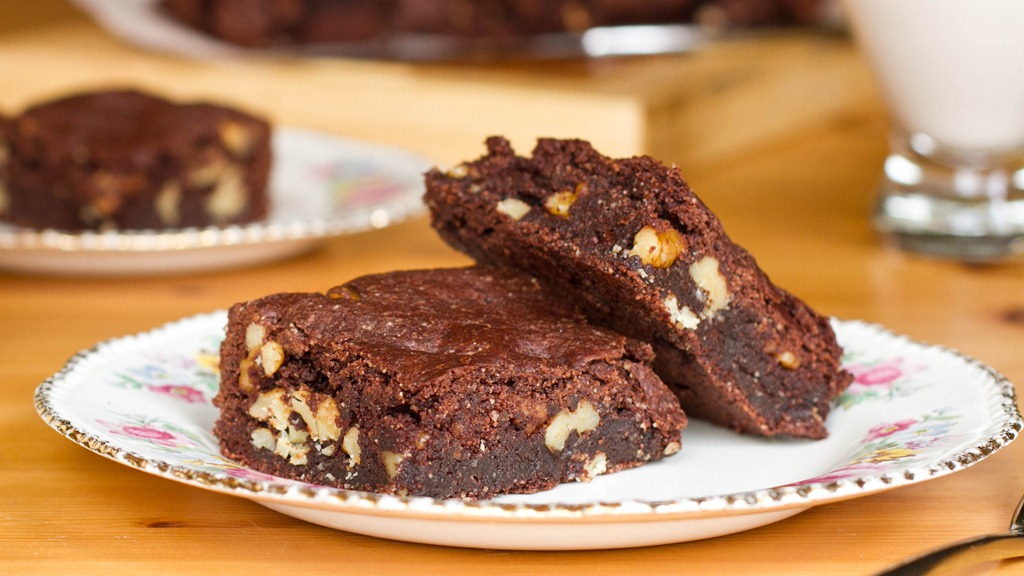 Vegan Brownies Two Ways Oh She Glows