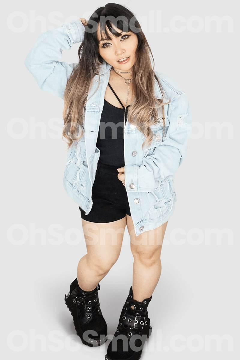 Oh So Small Risa Mei