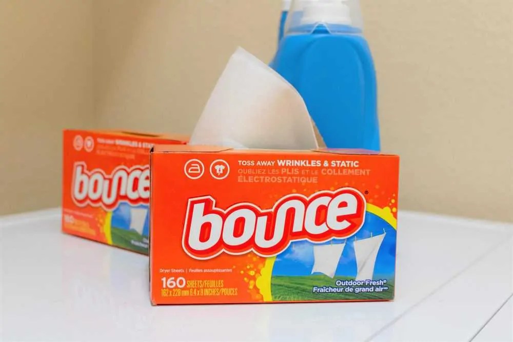 Dryer Sheets vs Fabric Softener Which to Choose? Oh So Spotless
