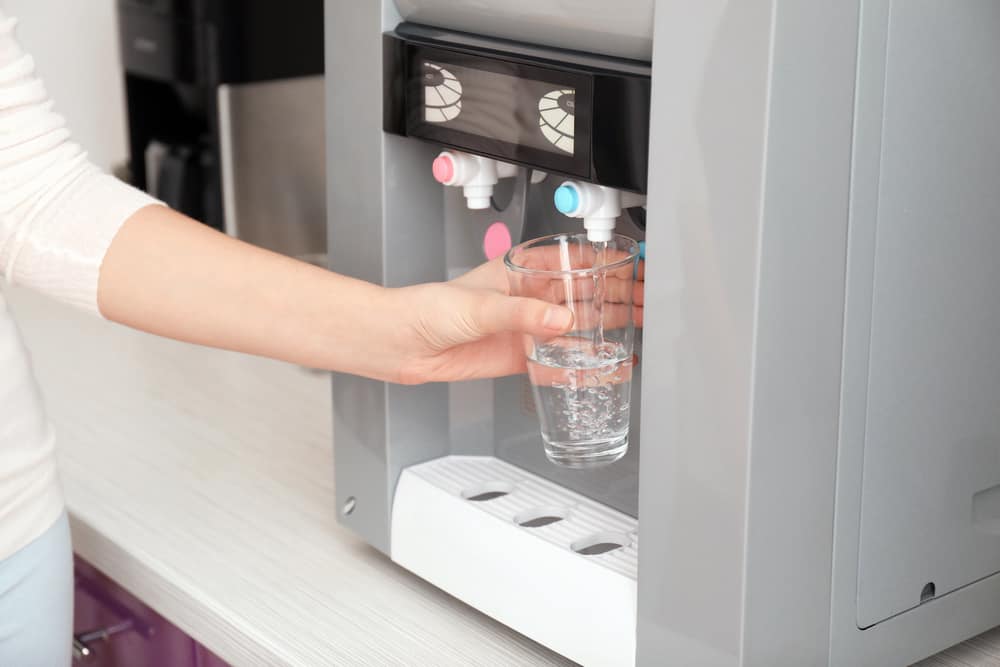 How to Clean a Water Cooler In 7 Easy Steps