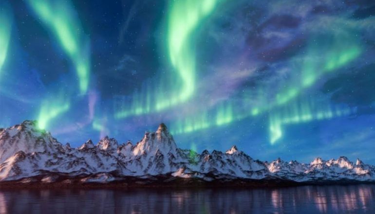 Aurora Pancaran Cahaya yang Langka – OIF UMSU