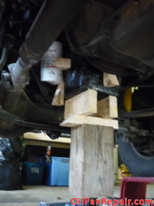 Setup Blocks 7.3L Oil Pan Saver