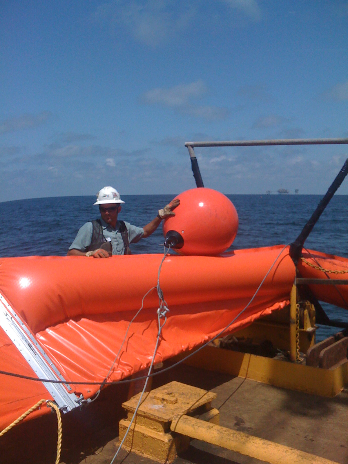 Inflation Auto Booms for Oil Spill Containment Oil Stop