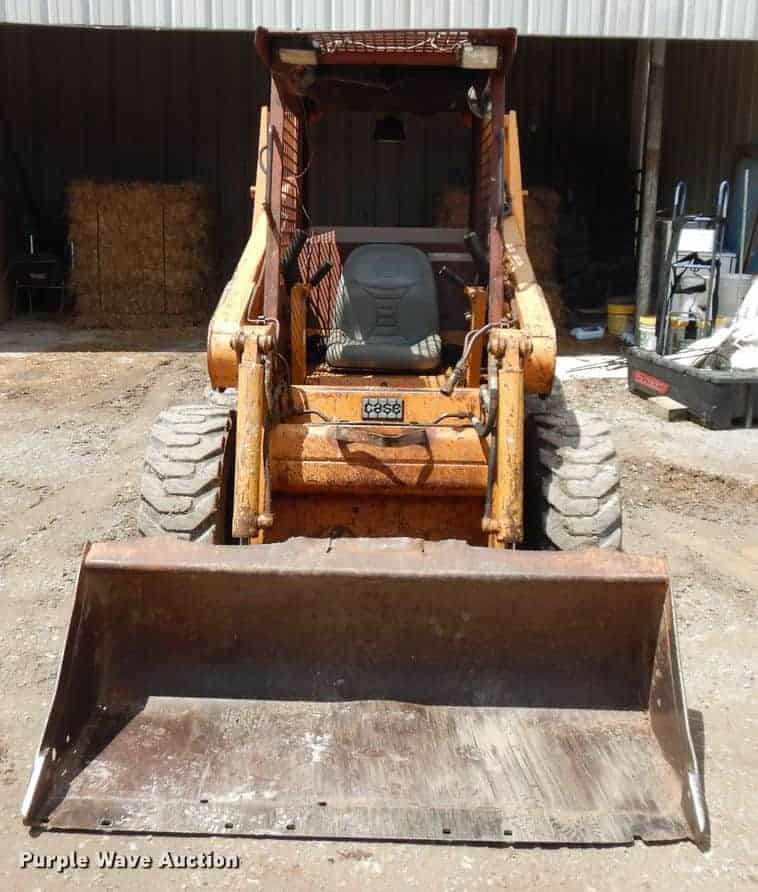 Case 1840 Skid Steer Loader OILTIZER