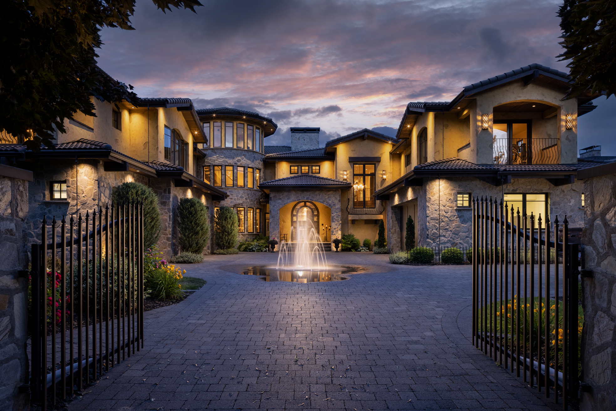 Hobson home going to auction Okanagan Edge