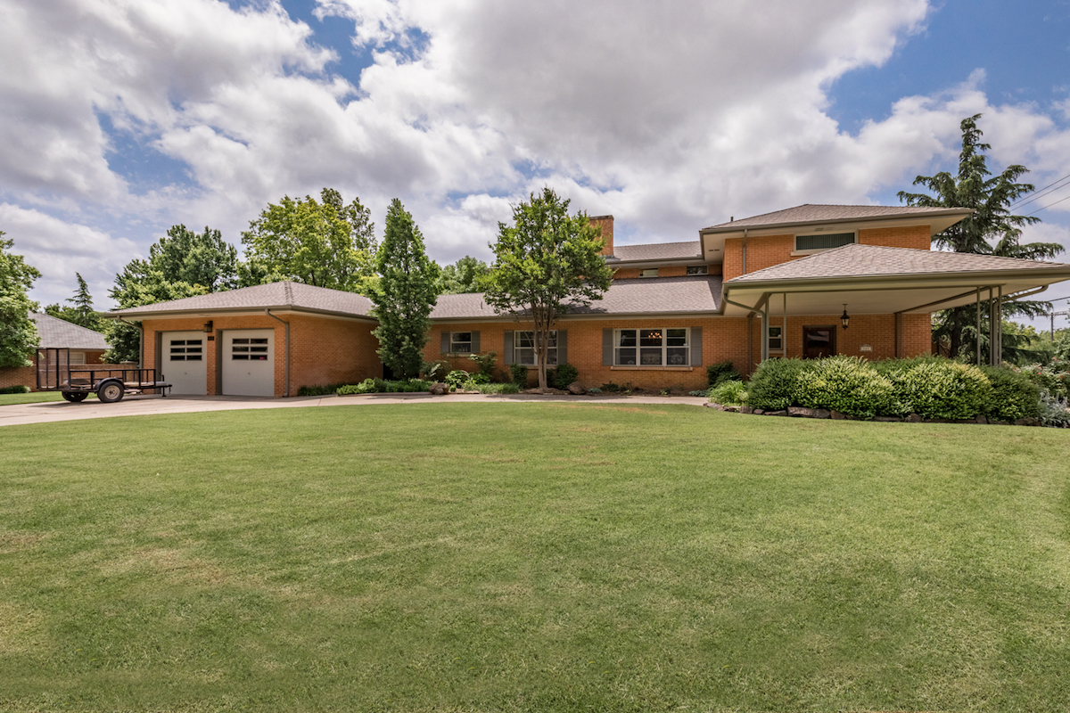 EDGEMERE HEIGHTS ESTATE SALE Swan Estate Sales