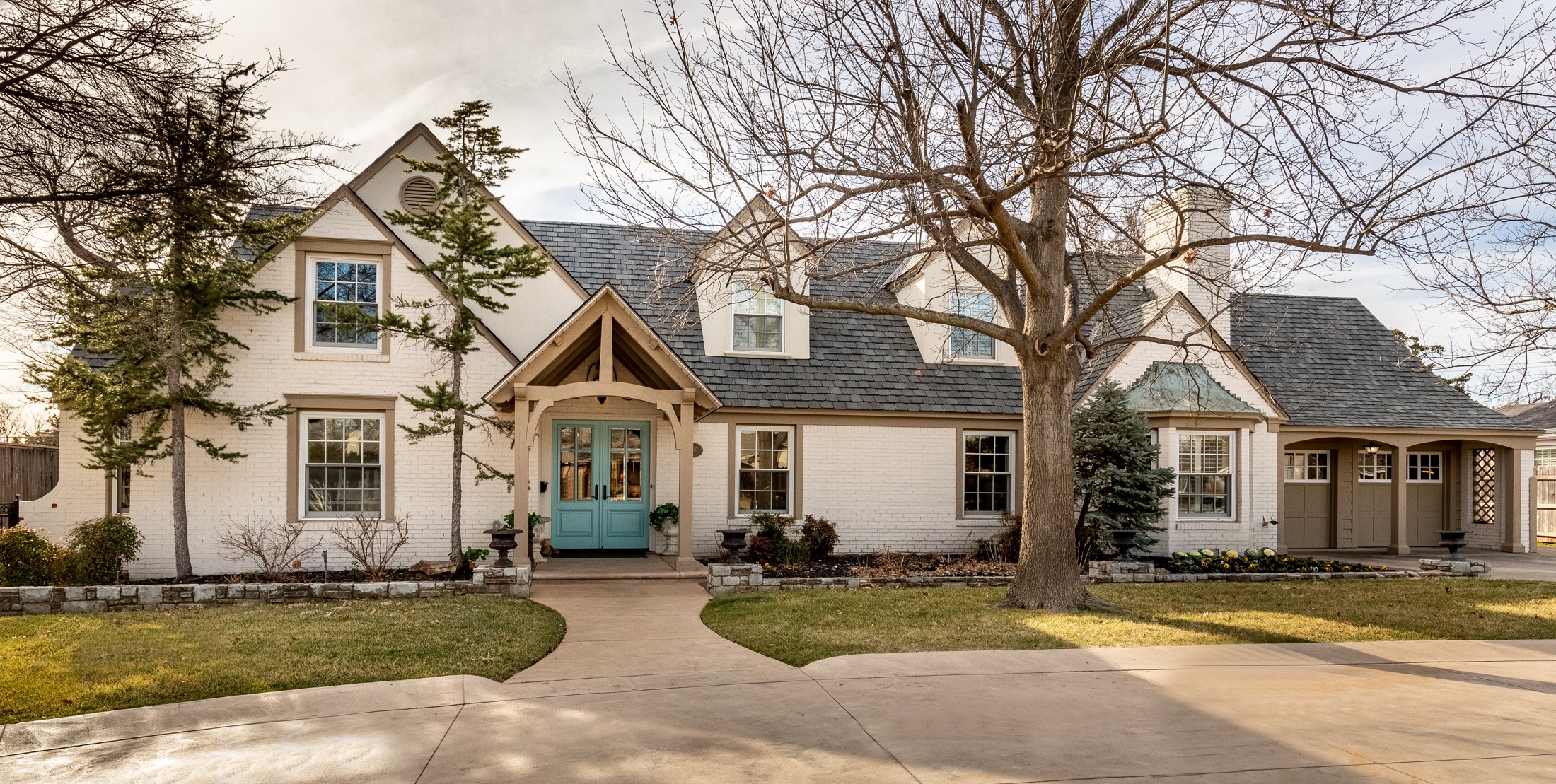 NICHOLS HILLS ESTATE SALE Swan Estate Sales