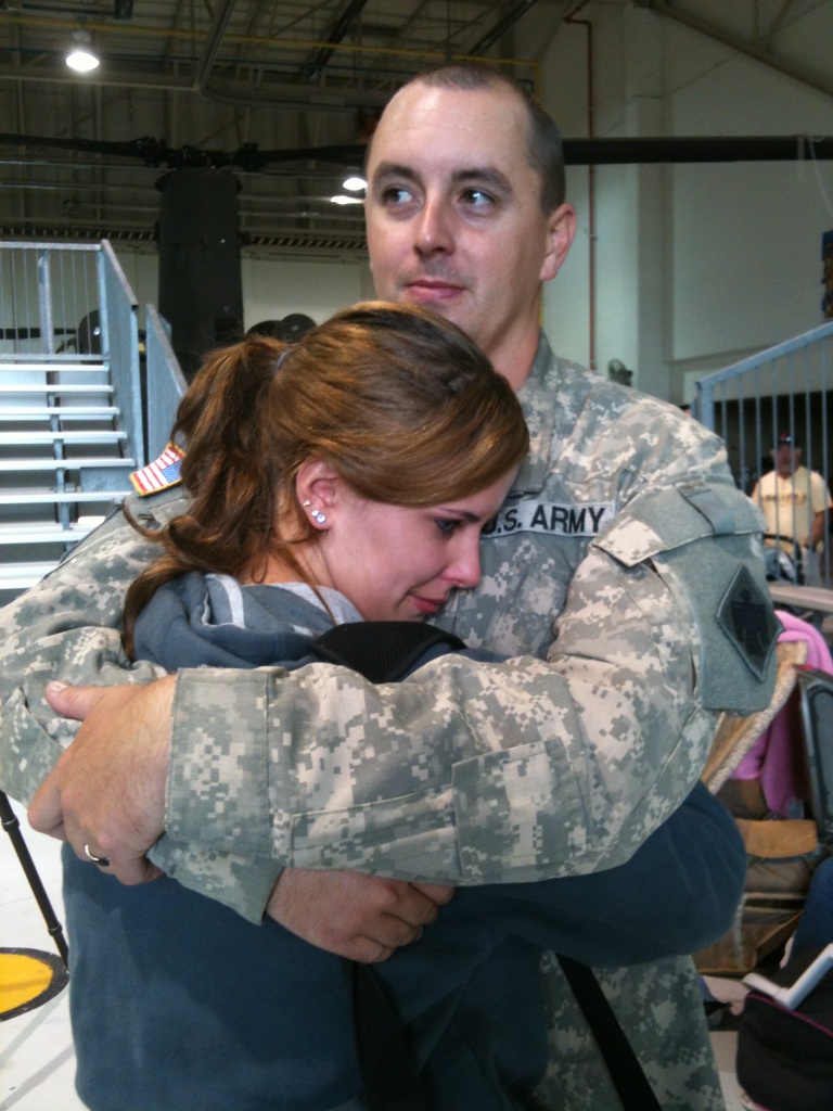 how to help military spouse