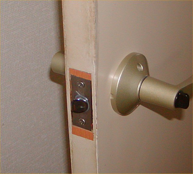 トイレのドアノブ交換