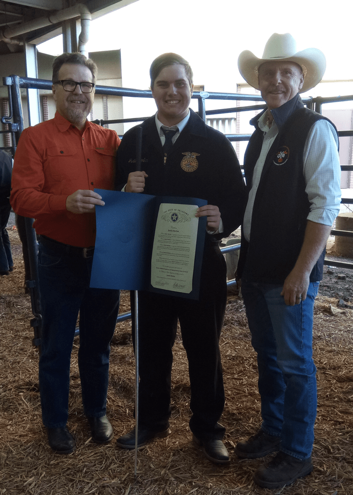 Bergstrom joins local Bluejacket HS Junior at OK Youth Expo Oklahoma