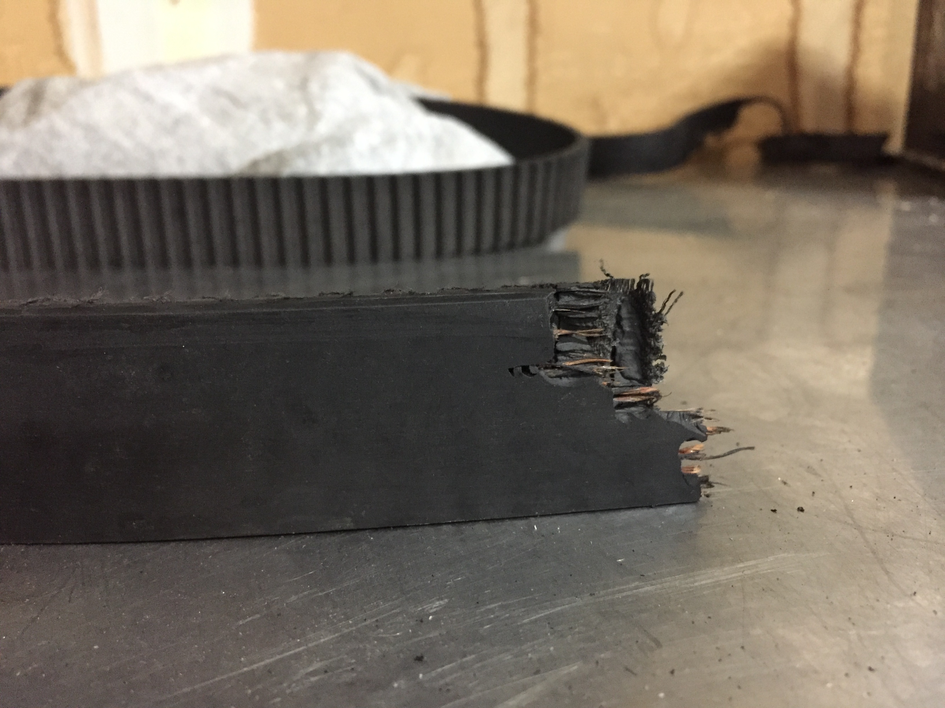 What’s a broken timing belt look like – KingBain