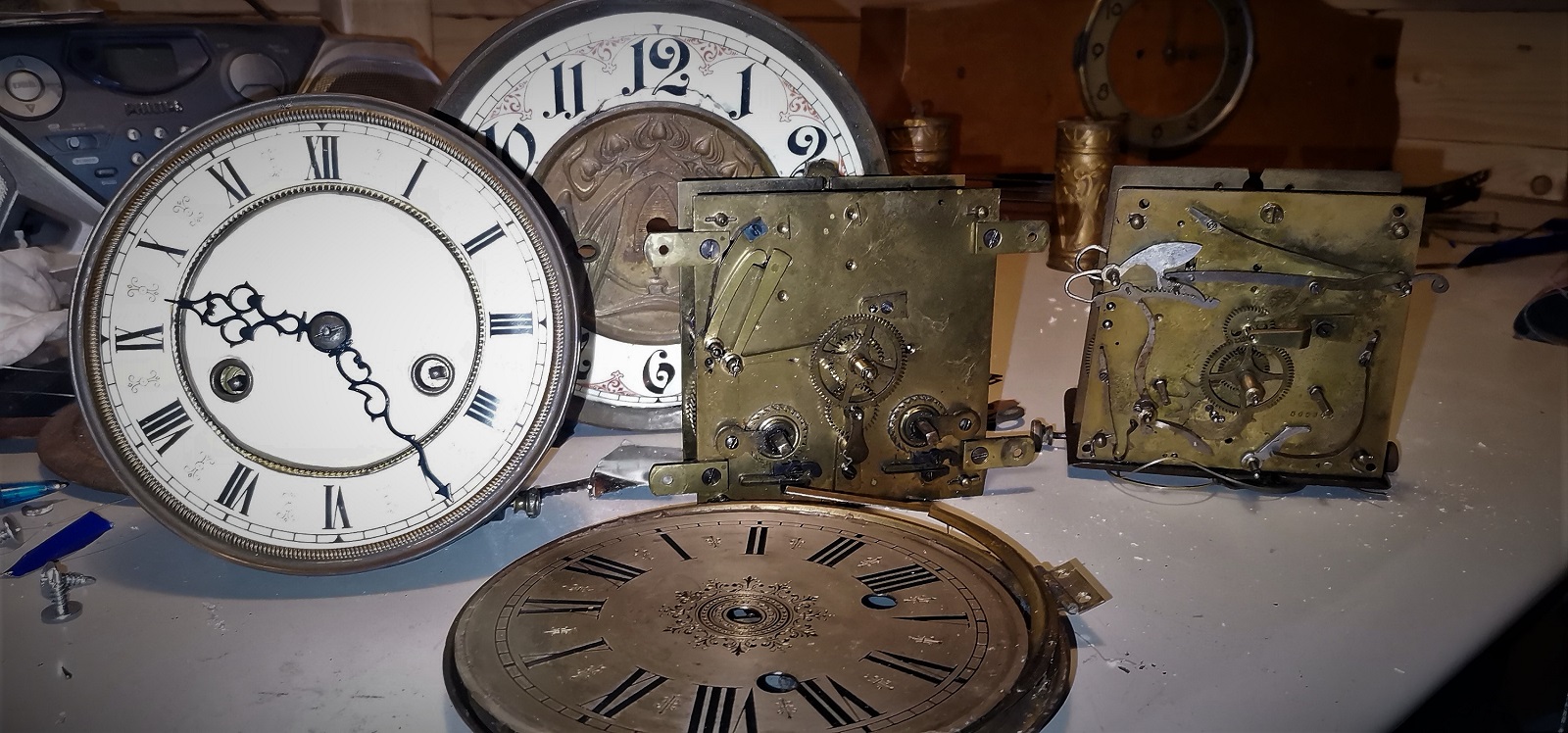 The grandfather clock Old clocks info