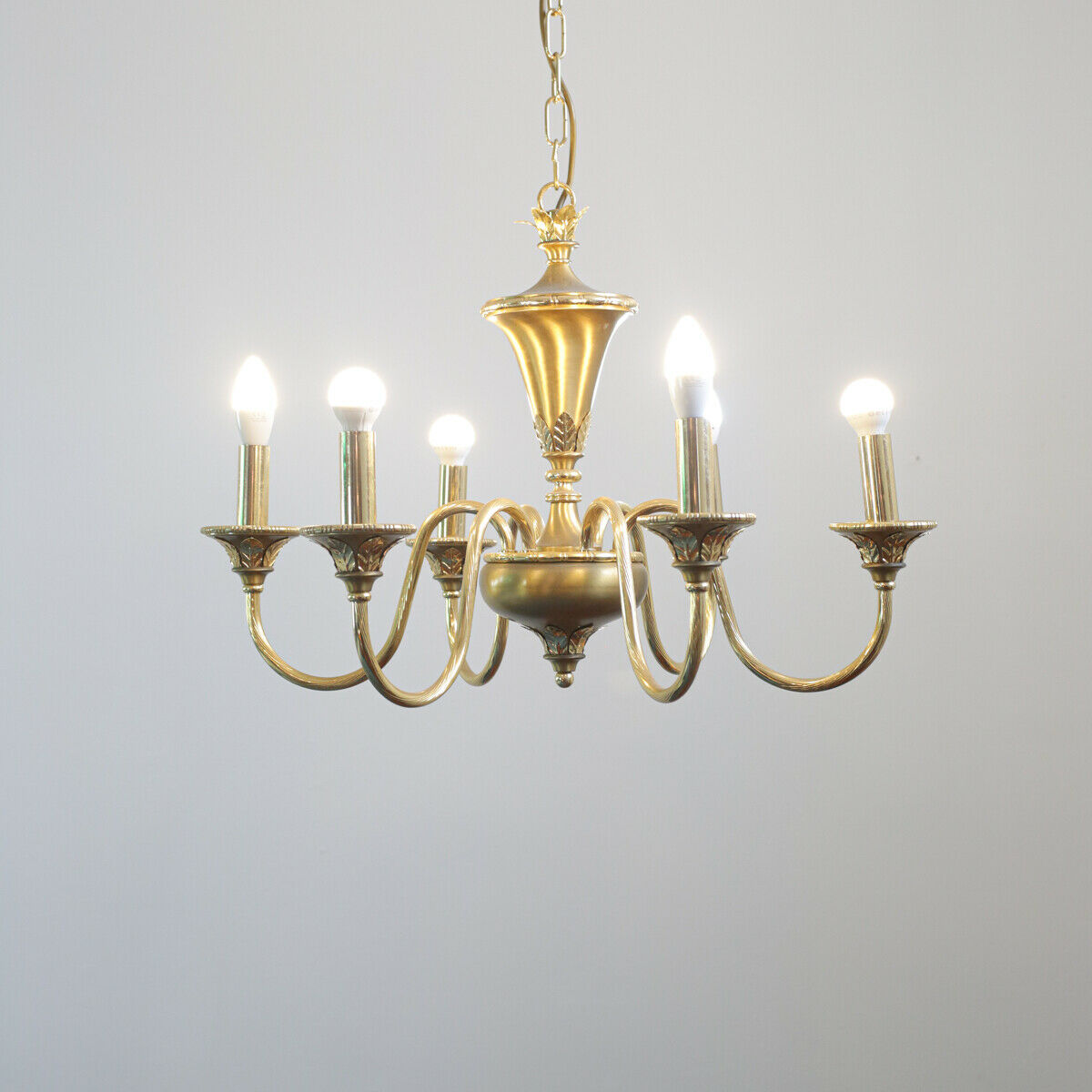 Lampadario 6 luci ottone design anni ’50 modernariato Vintage Mid