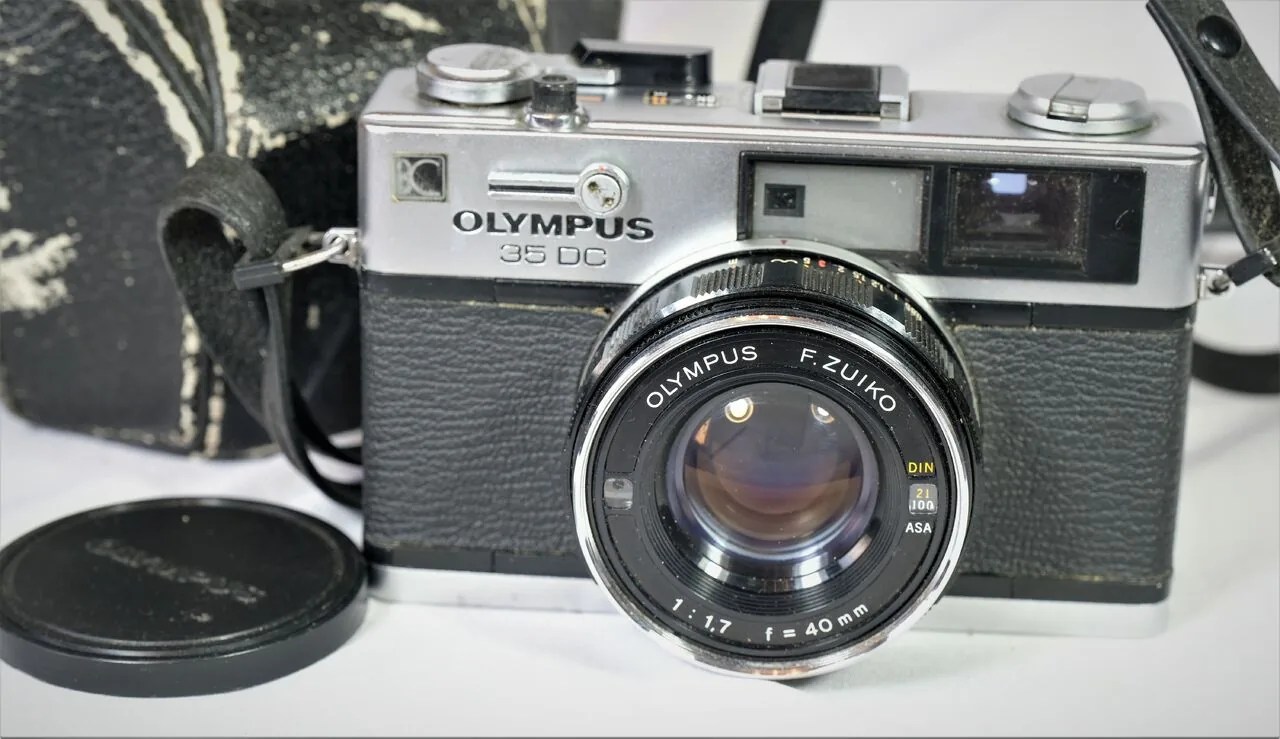 OLYMPUS 35 DC