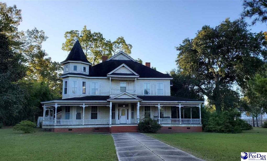 c.1850 Fixer Upper Queen Anne Victorian Home on NRHP And in Historic District in