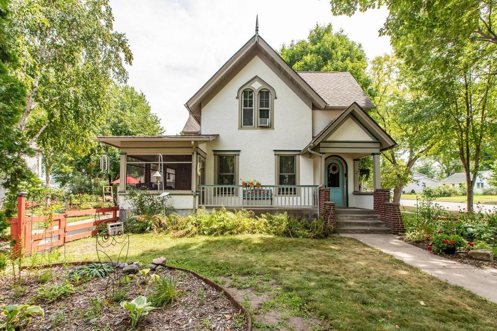 c.1915 Movein Ready Gothic Revival Home W/Unique Details in Historic