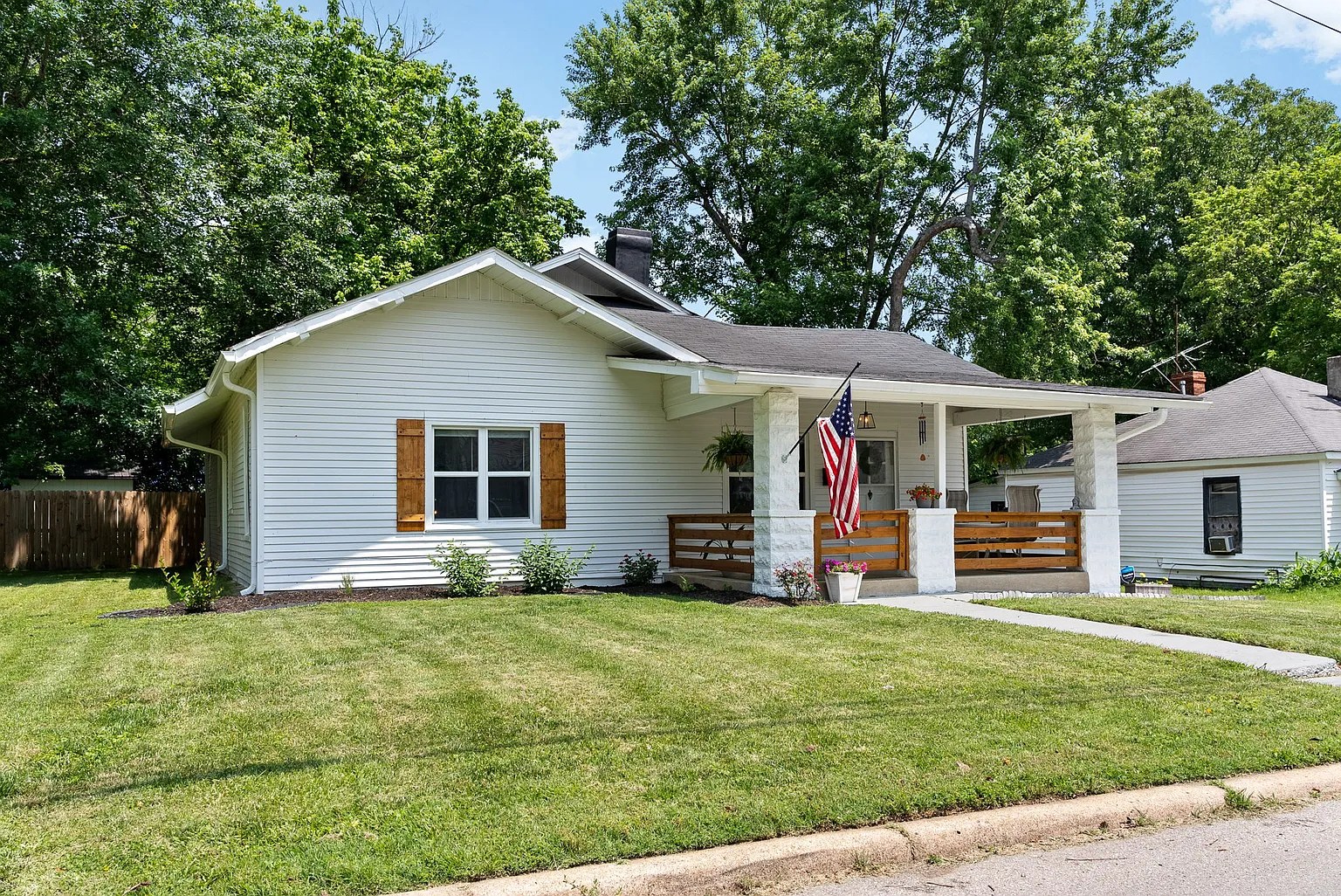 819 Stafford St, Clarksville, TN 37040 Old Houses For Sale