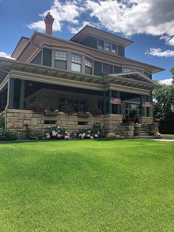 713 W Main St, Lewistown, Montana Old Houses For Sale