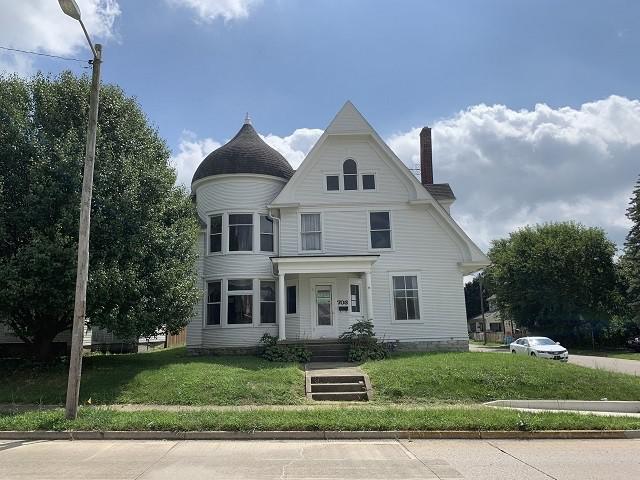 Under 100K Sunday UPDATE c.1900 Victorian Foreclosure in New Castle