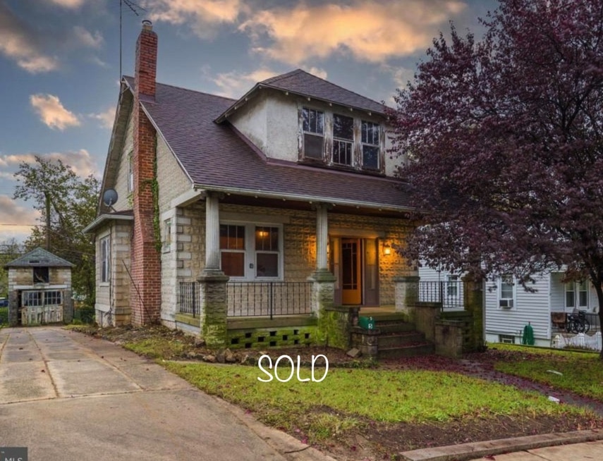 c.1930 Handyman Special To Be Sold At Auction Baltimore MD Sold