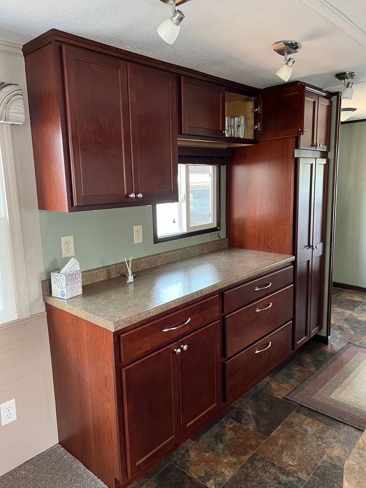 Sold Circa 1978 Stardust 58' LiveAboard Houseboat For Sale in La