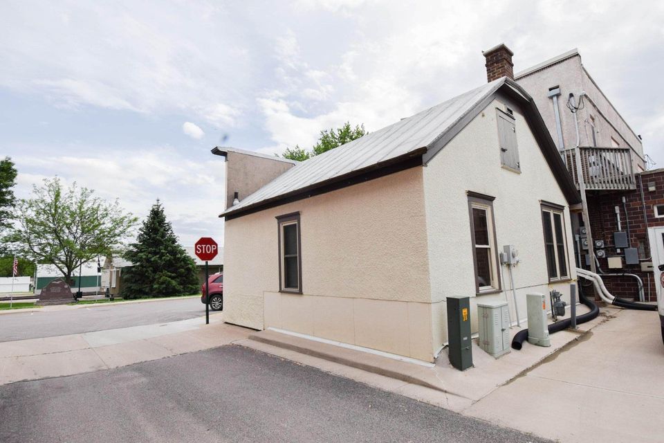 Sold Commercial Building For Sale in Fairfax, MN Under 50K Old