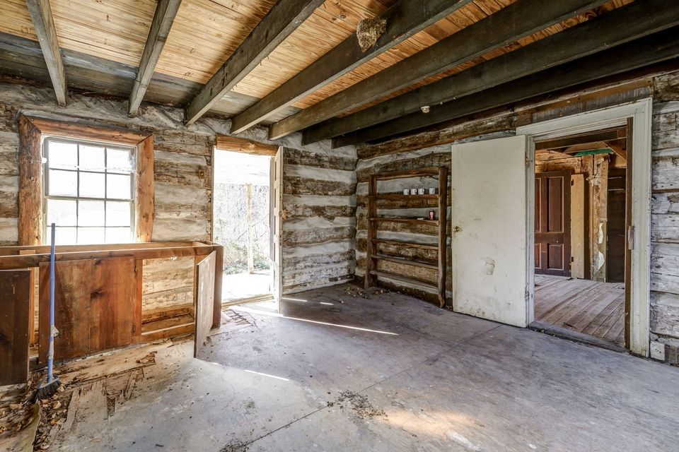 Sold FSBO Missouri PreCivil War Fixer Upper Log Cabin For Sale on 2.