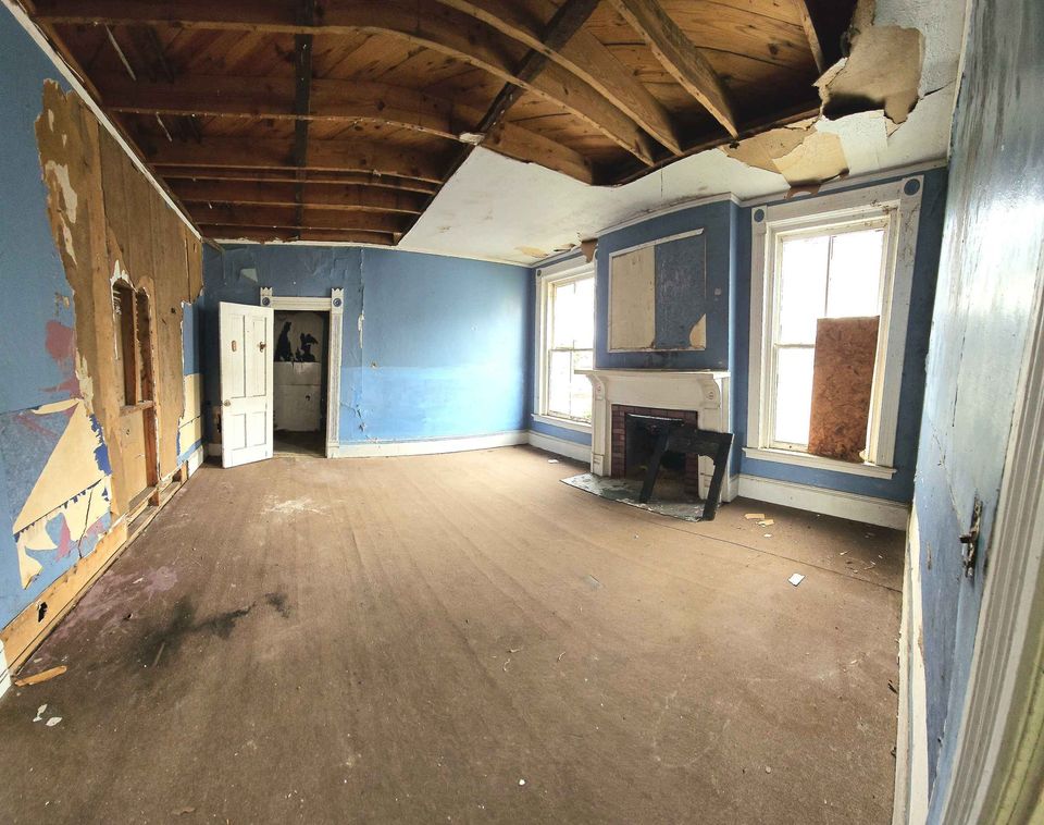 Save This Old FSBO Circa 1890 Alabama Fixer Upper Victorian Under 50K