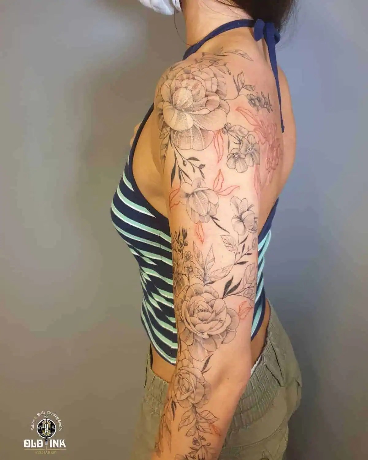 Tatuaje Mana Femei - Old Ink Tattoo Bucuresti 1500_x_1200_jpg