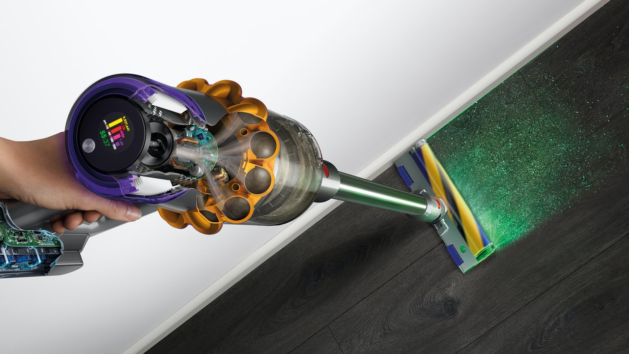 Dyson V15 Vacuum Cordless Cleaner Detects Hidden Dust with LASER