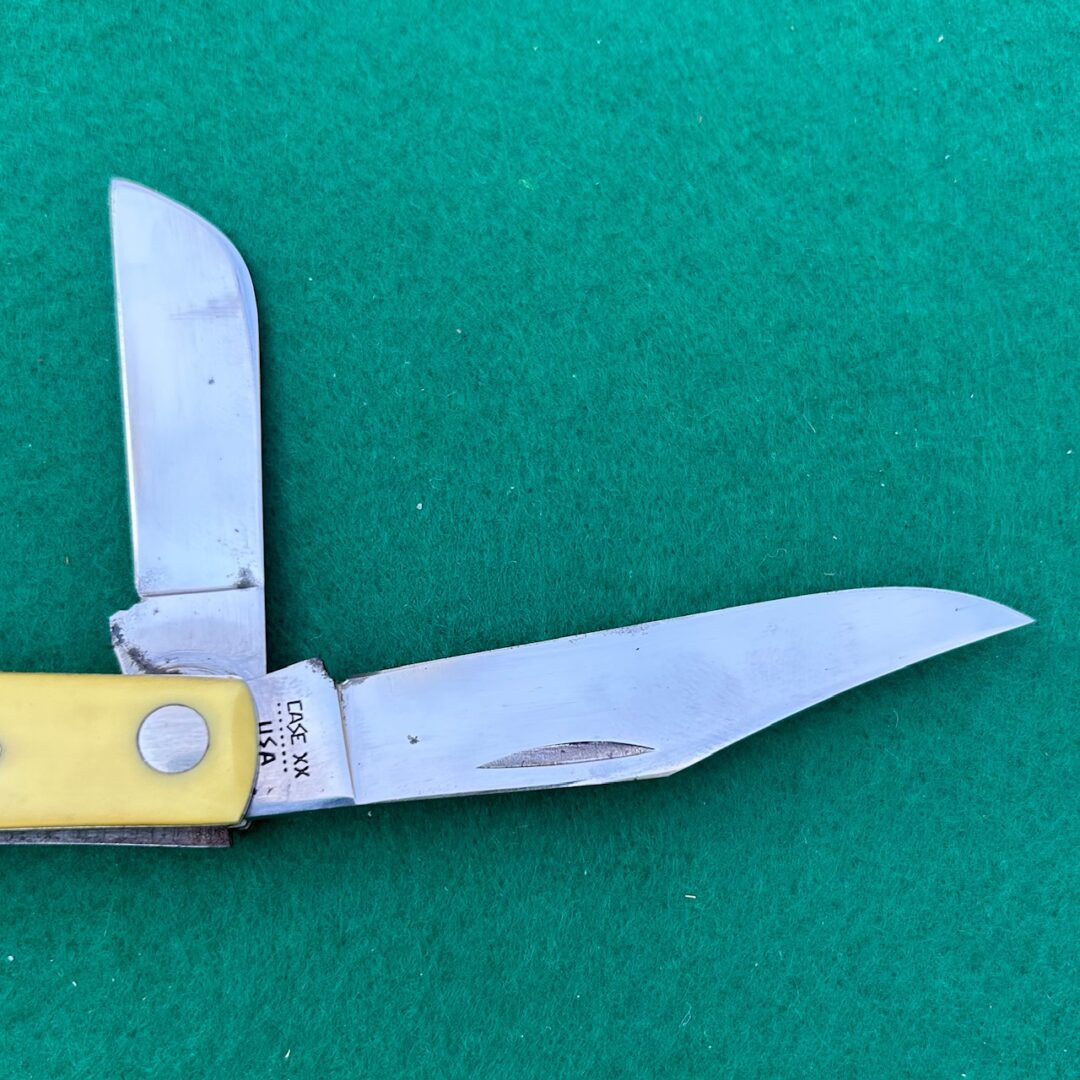 Case XX USA 9 Dot (1981) Yellow 33092 Birdseye Stockman Knife Old
