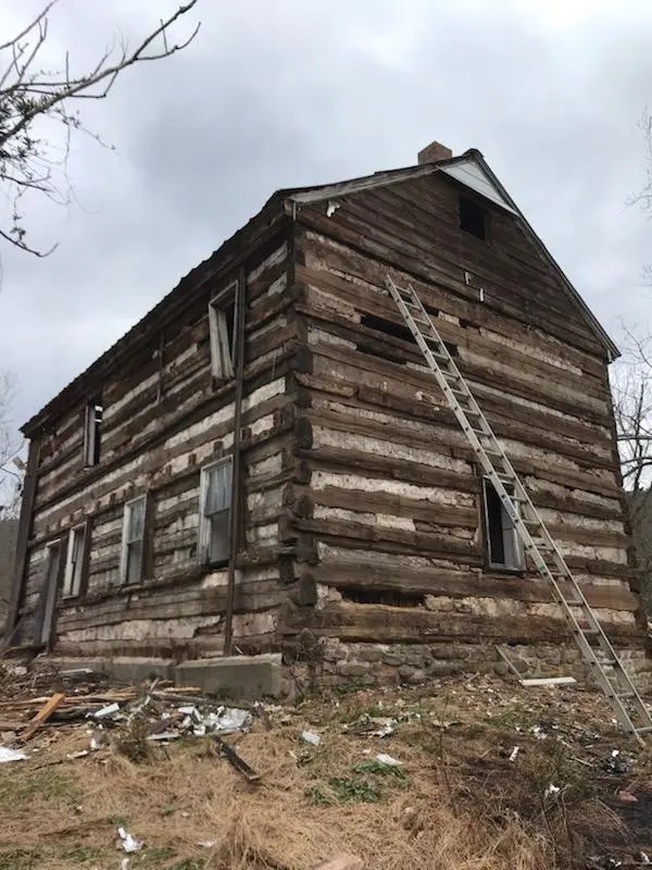 Saddle Notch Cabin Reclaimed Wood and Antiques Perkasie, Bucks County, PA
