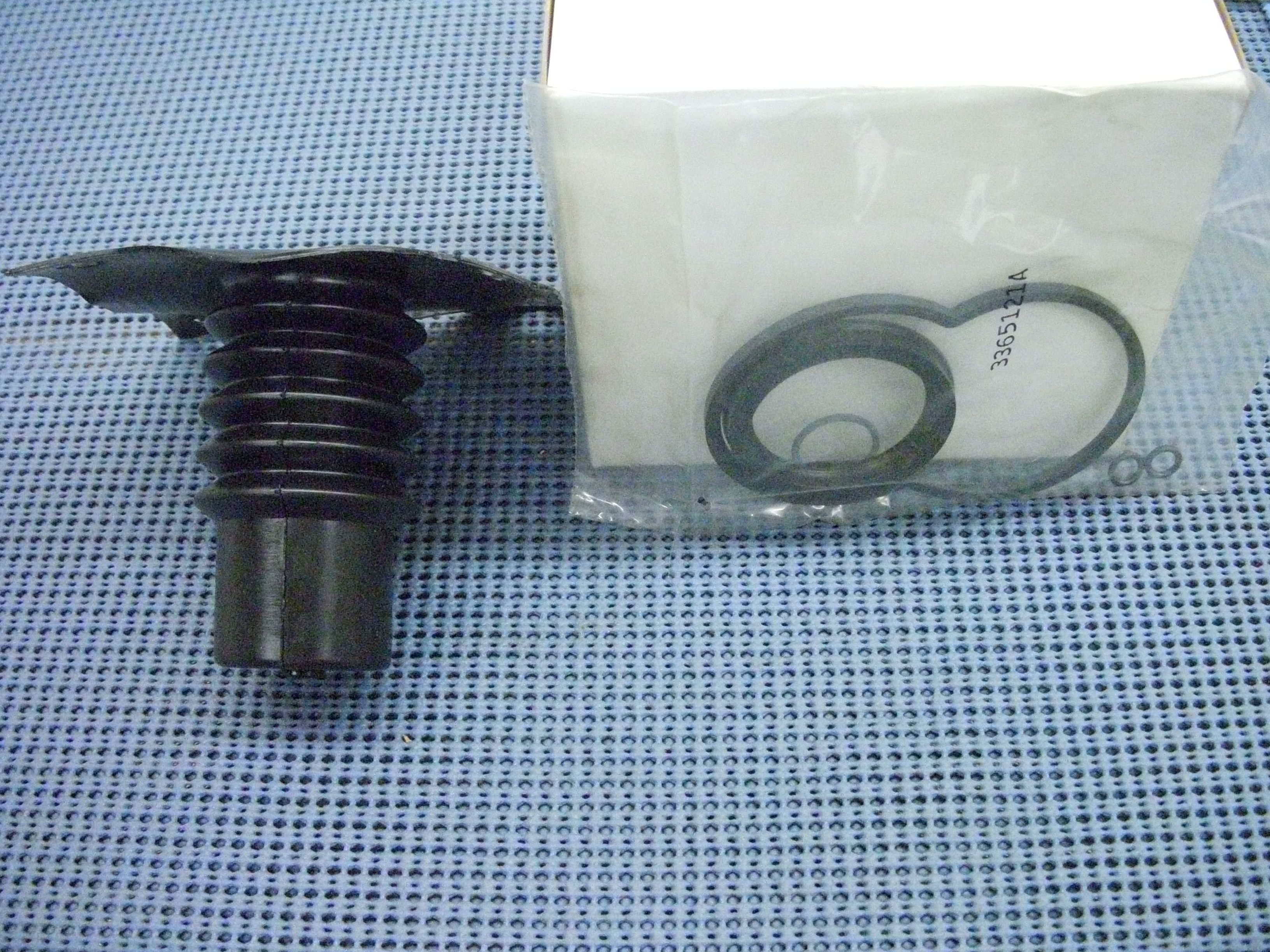 1980 1985 GM Brake Booster Seal Kit NOS 22506710 Oldsmobile Obsolete