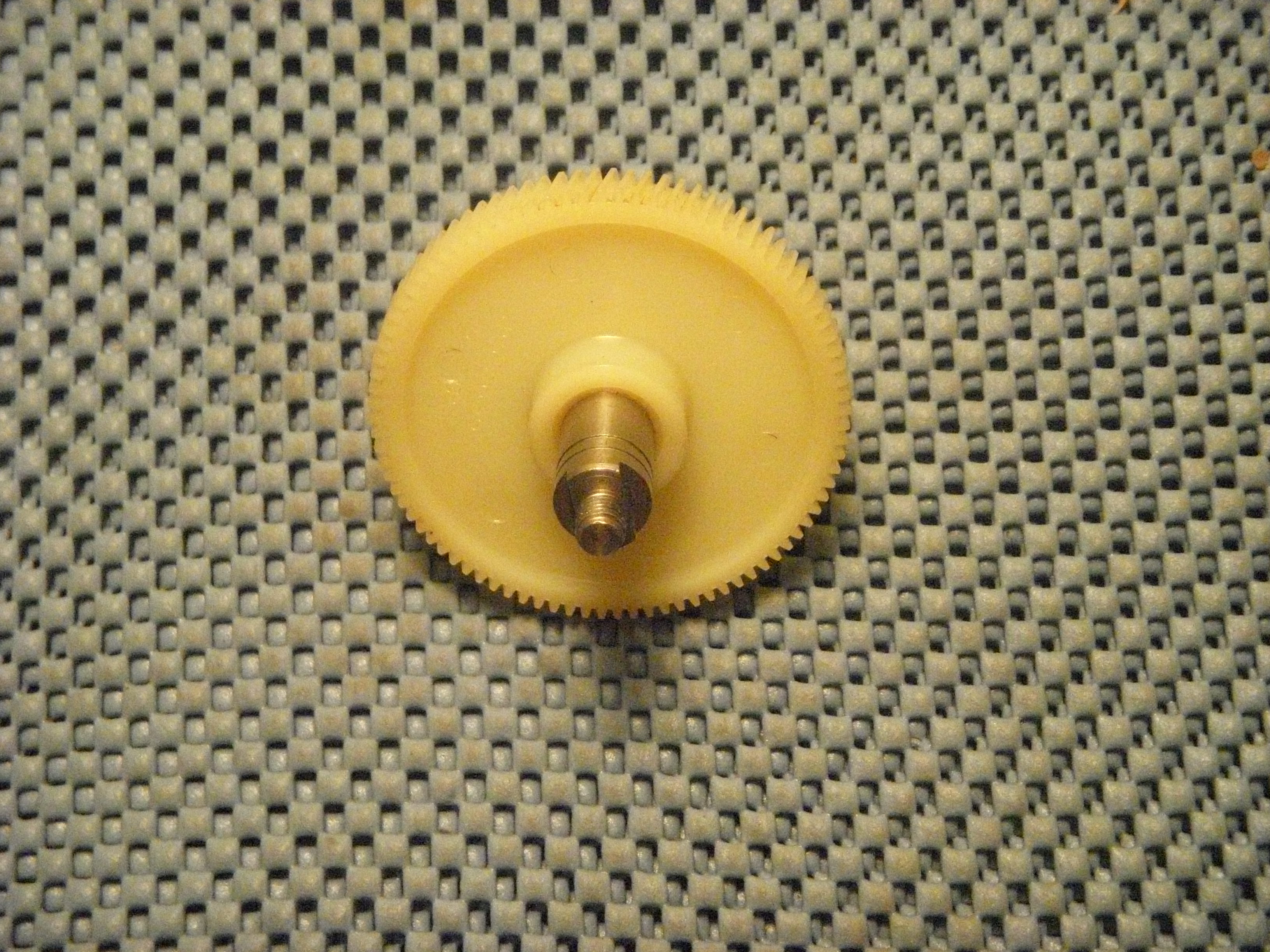 1958 1959 Chevrolet Windshield Wiper Motor Gear with Shaft GM 4903635 Oldsmobile Obsolete