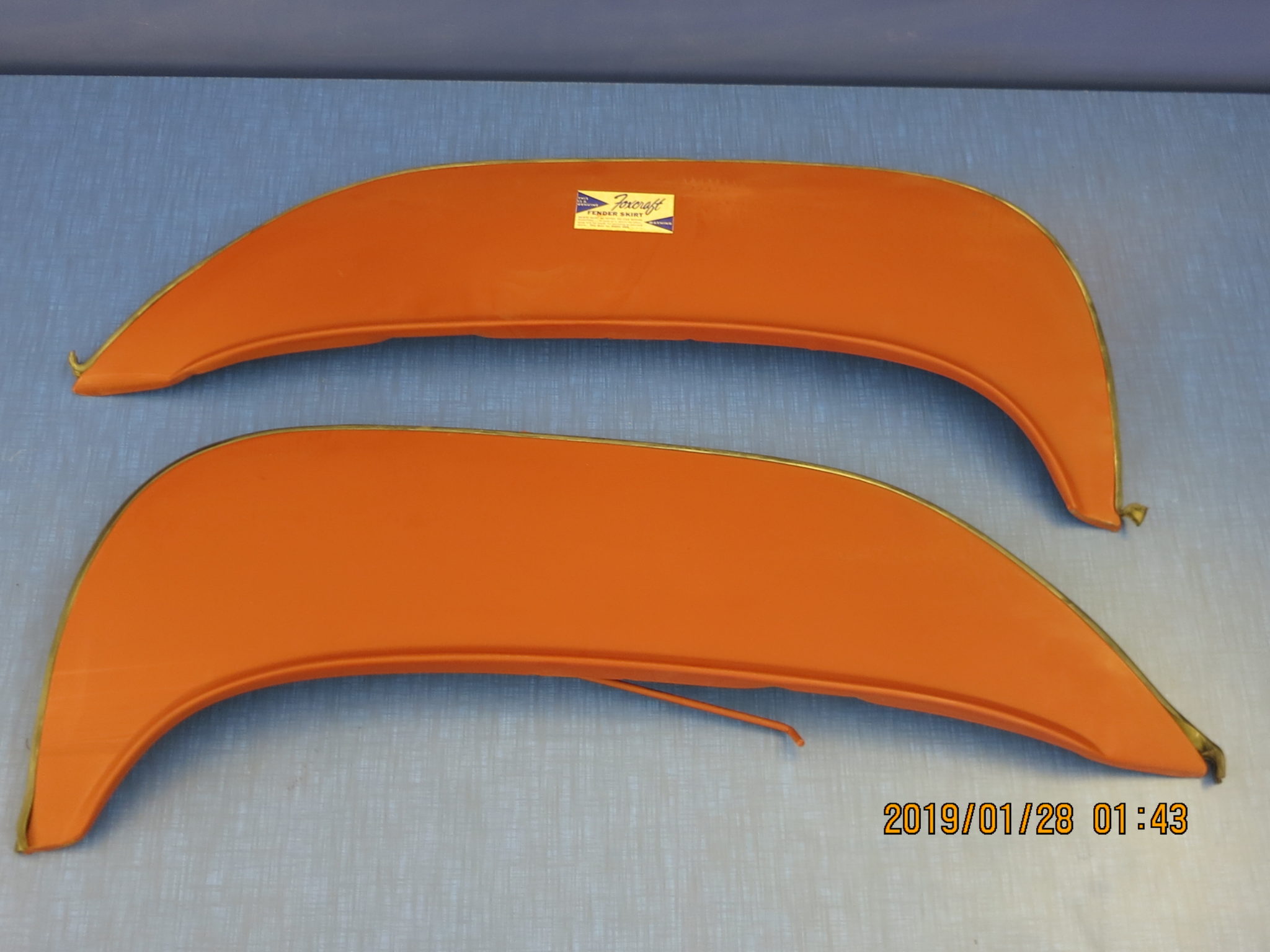 1964 Oldsmobile NOS Accessory Fender Skirt Set Foxcraft F8564